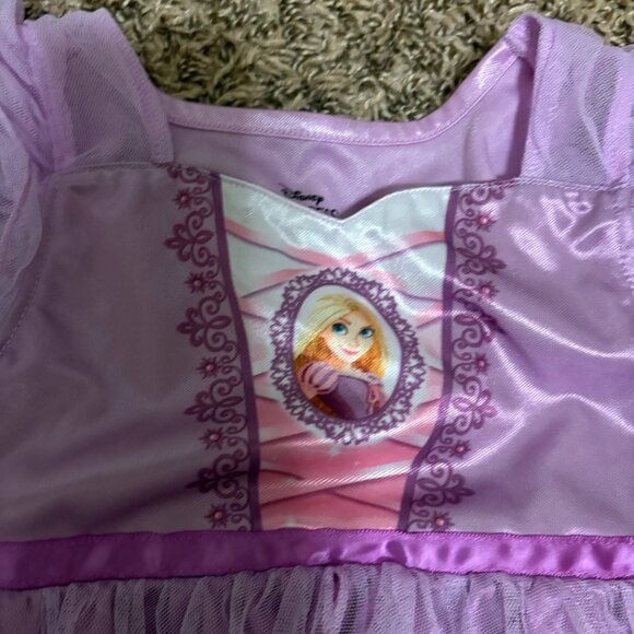 Disney Princess Nightgown 3T Purple Tulle  Rapunzel Graphics Short Sleeve Summer - Picture 2 of 3